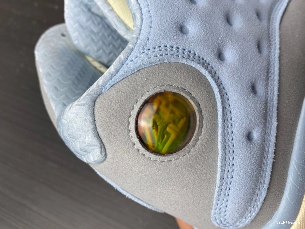 Kick Theory 13 SoleFly DX5763-100 Retro Jordan 0817
